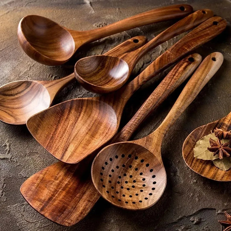 Kit Utensílios de Cozinha em Madeira